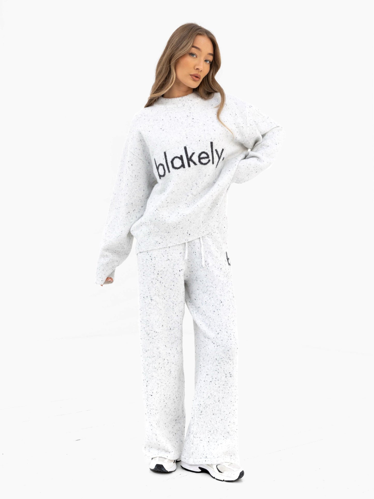 Mabel Oversized Knitted Jumper - Light Grey