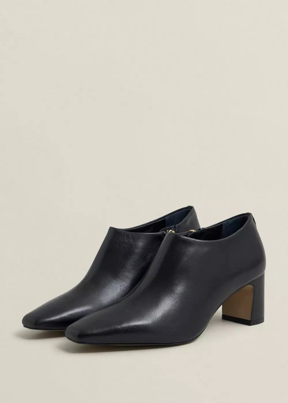Leona Leather Shoeboots