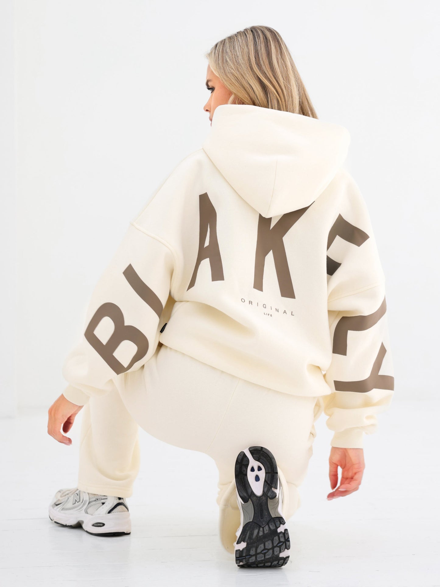 Isabel Oversized Hoodie - Off White