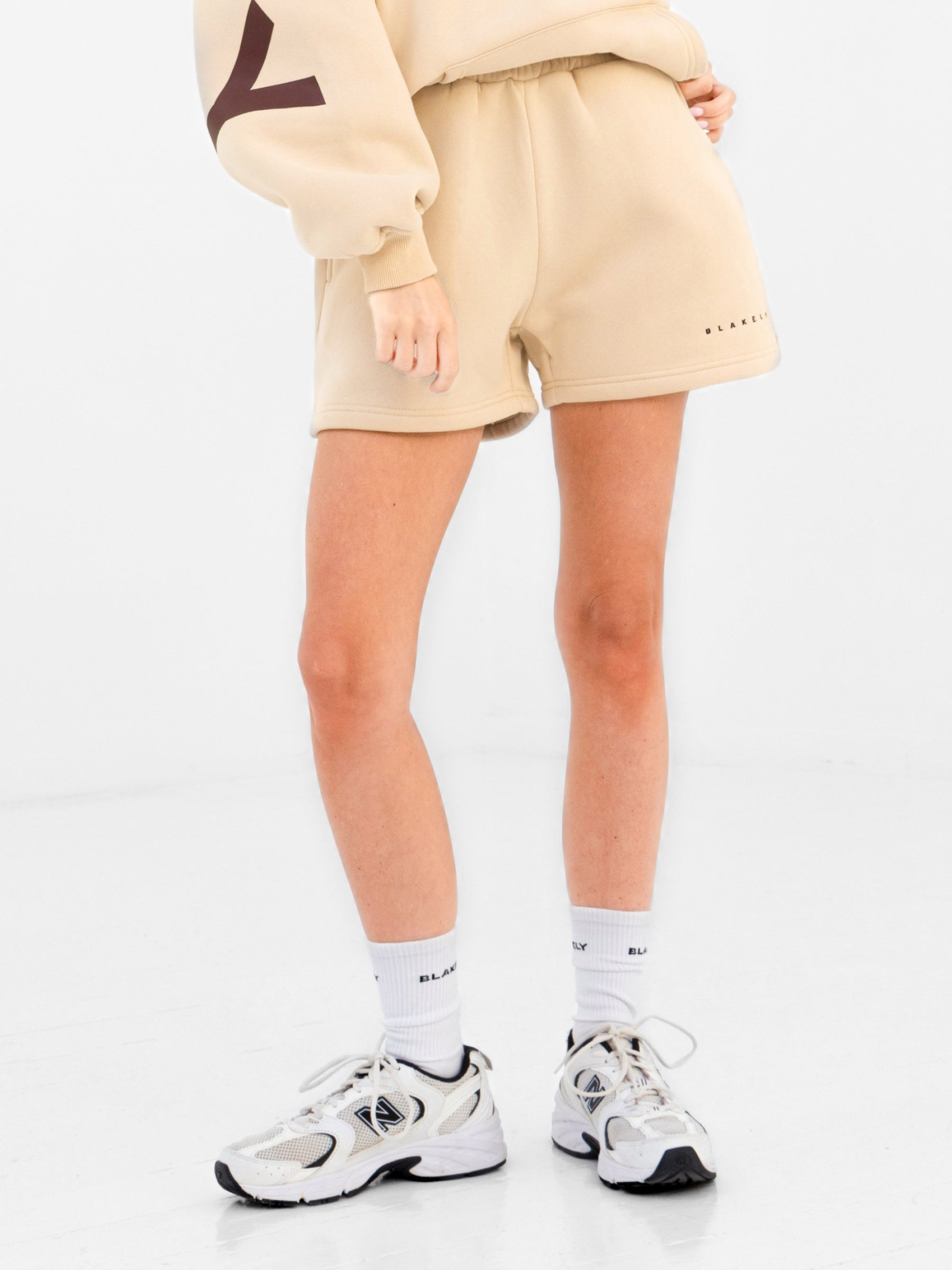 Isabel Jogger Shorts - Light Tan