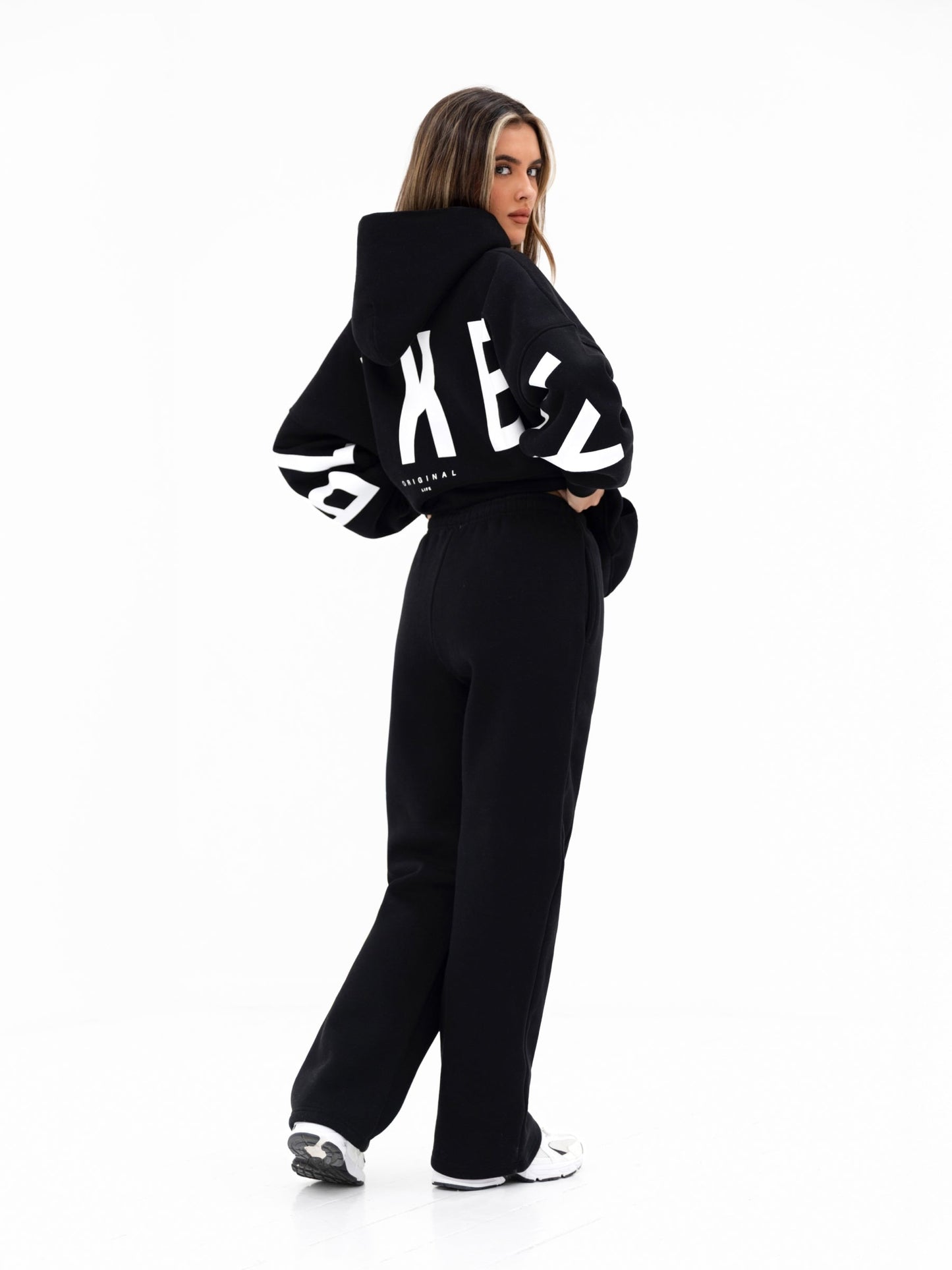 Isabel Wide Leg Sweatpants - Black