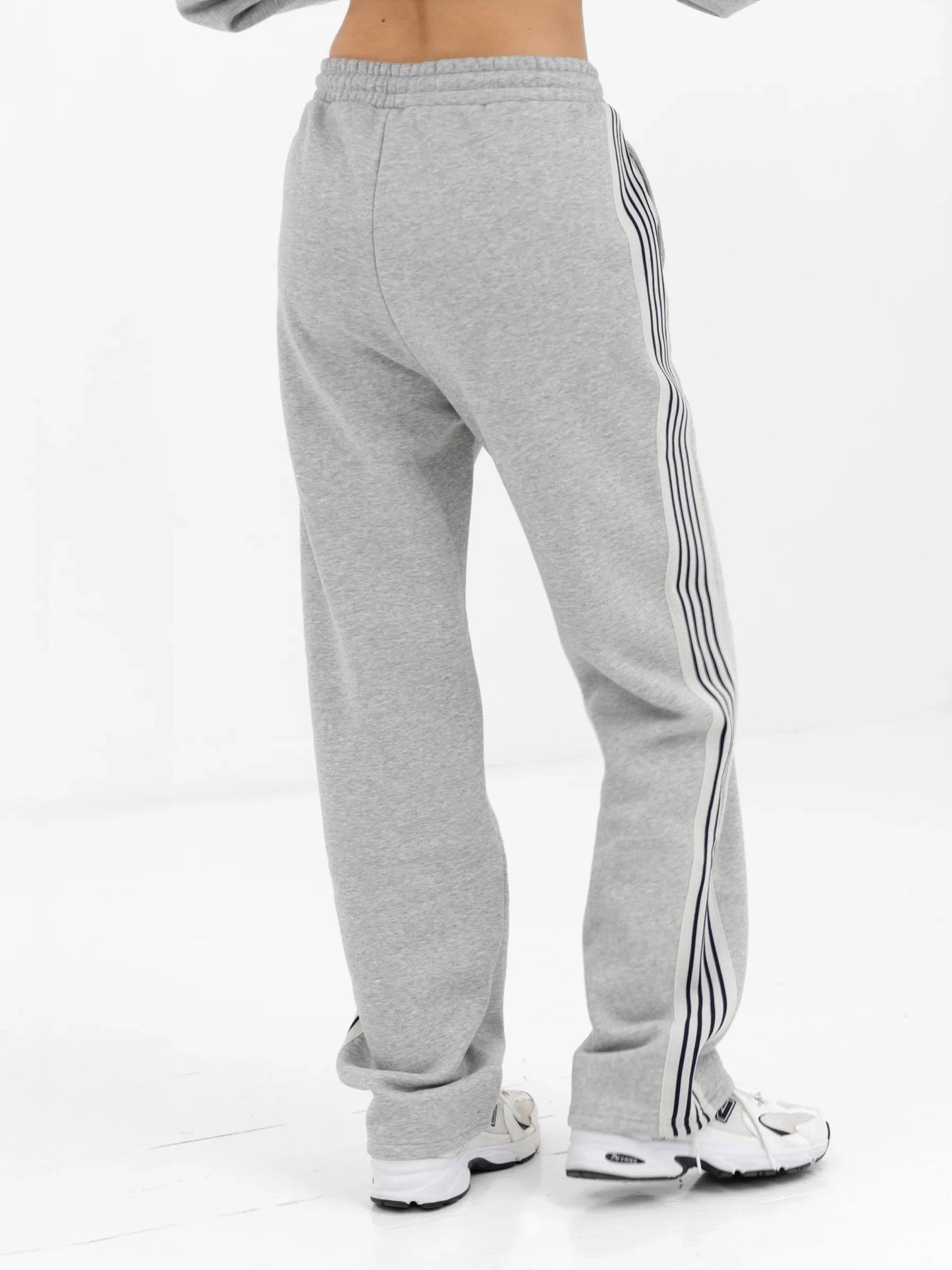 Immani Wide Leg Sweatpants - Marl Grey