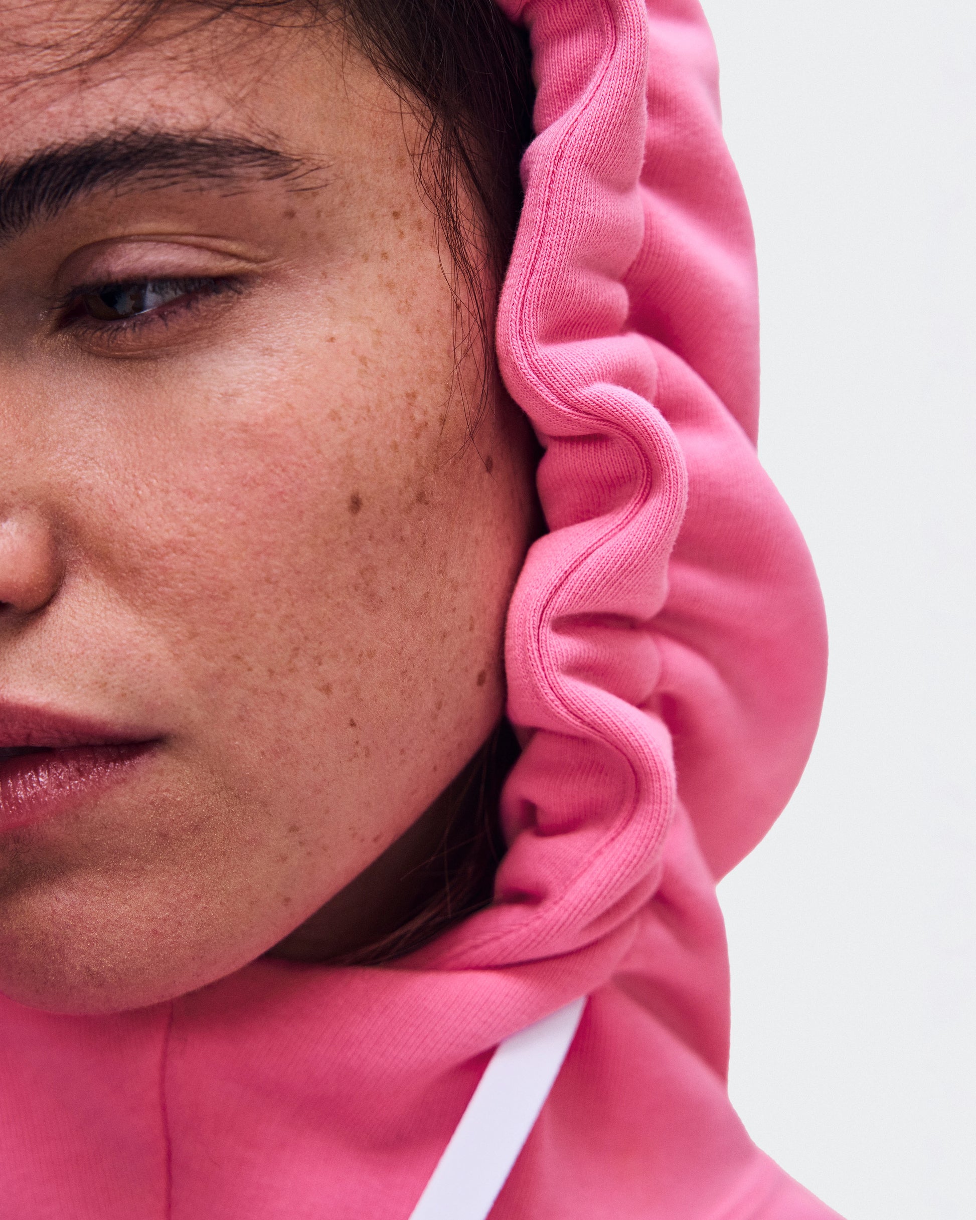 On Club Hoodie Bubblegum