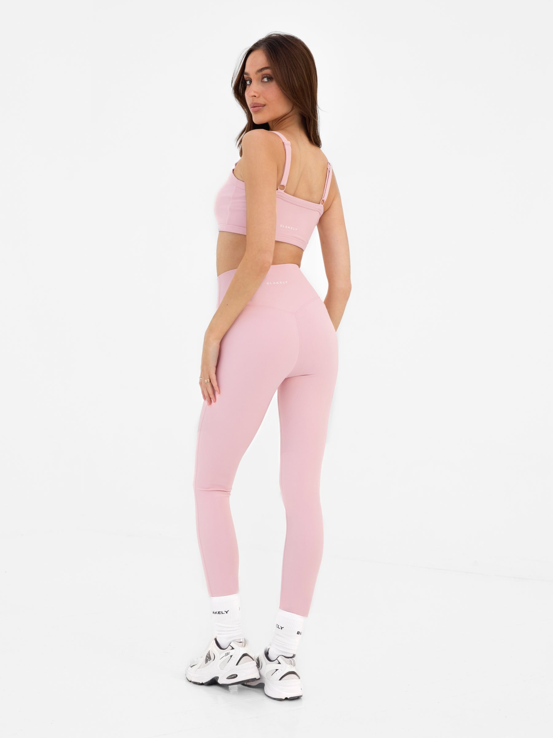Ultimate Sports Bra - Vintage Pink