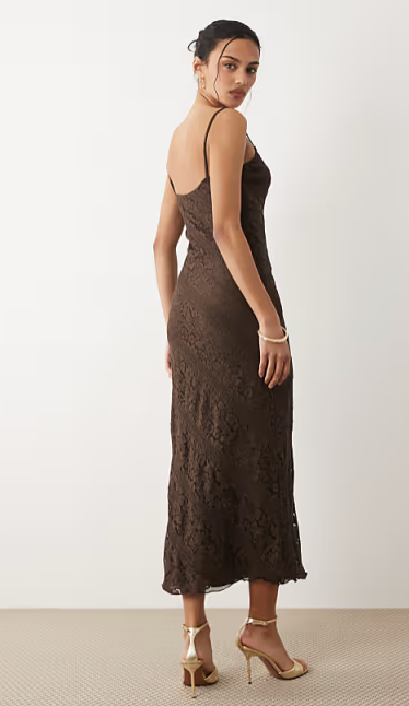 lace midi dress in brown