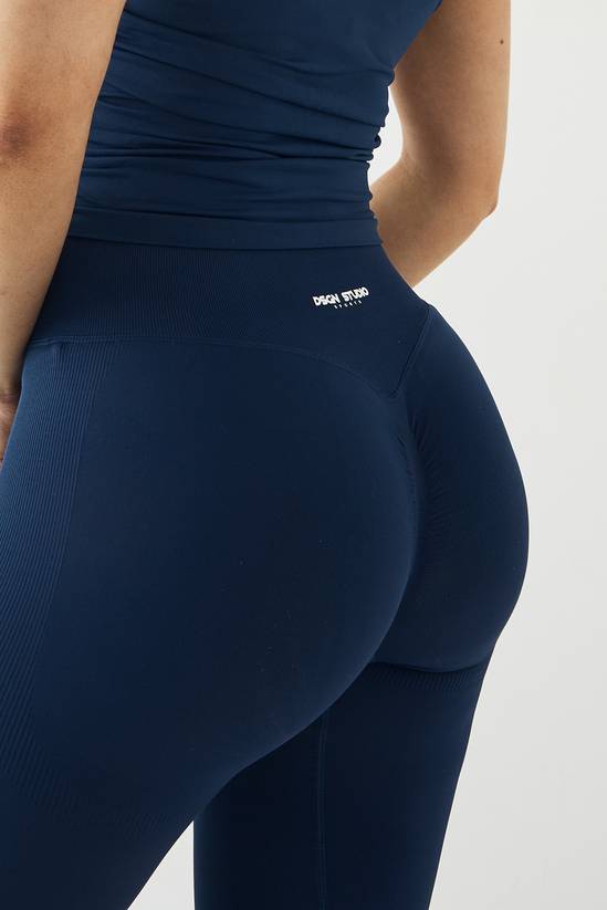 DSGN Studio Sport Contour Bum Scrunch Seamless Legging